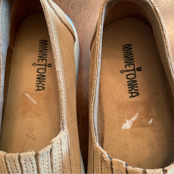 Minnetonka shoes‎ - Picture 6 of 6